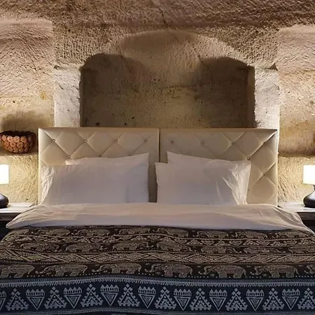 וילה Deep Cave House אורגופ