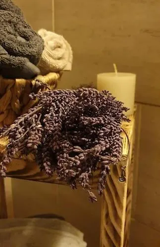 Вилла Deep Cave House